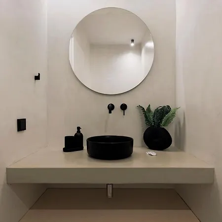 Gaia, Beachfront, Plunge Pool & Sunset By Explore Andros Hébergement de vacances Aprovaton