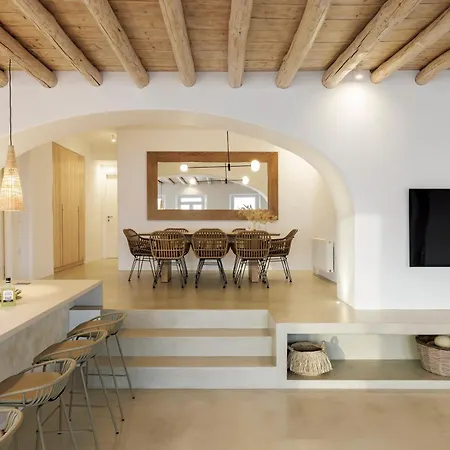 Hébergement de vacances Gaia, Beachfront, Plunge Pool & Sunset By Explore Andros Aprovaton