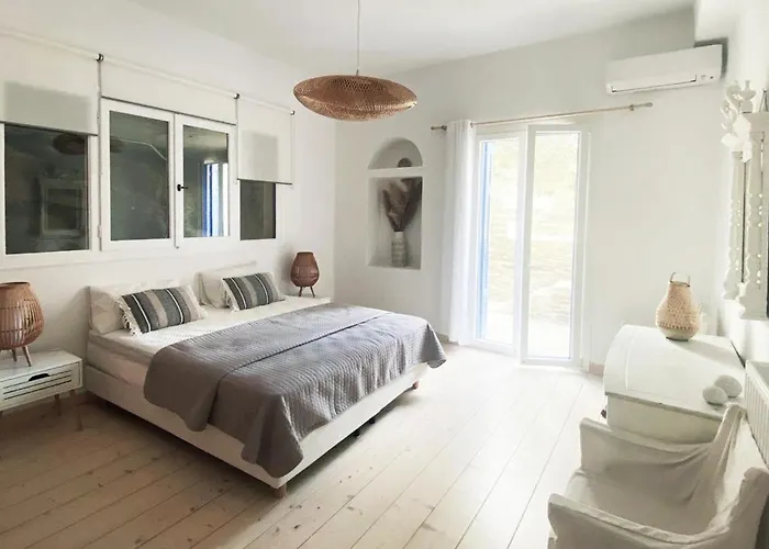 Gaia, Beachfront, Plunge Pool & Sunset By Explore Andros *