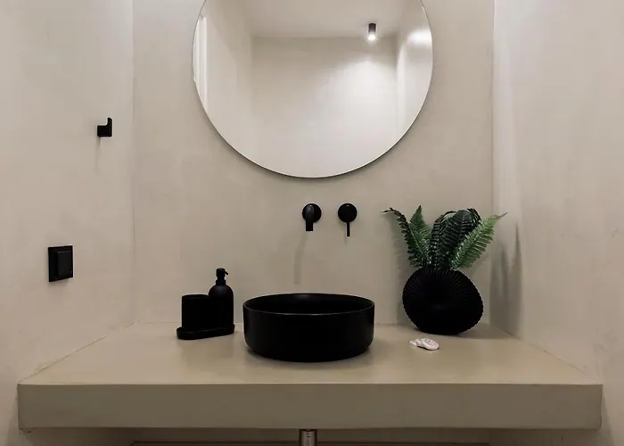 Gaia, Beachfront, Plunge Pool & Sunset By Explore Andros Casa vacanze Aprovaton